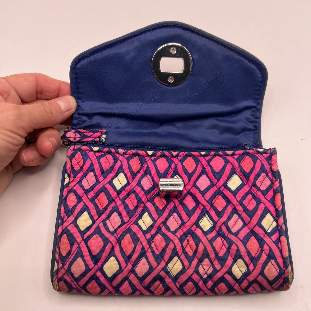 Vera Bradley Ribbons Turnlock Wallet Pink Blue Quilted Cotton Wristlet - Picture 9 of 11